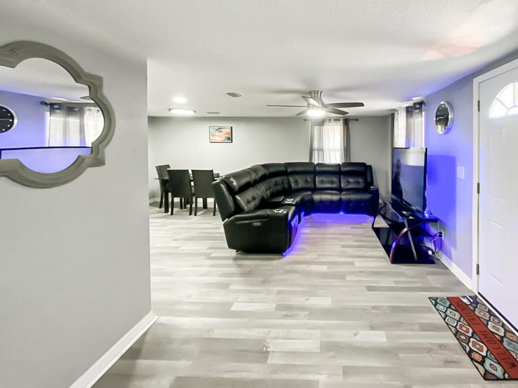 Sarasota Modern, Spacious, Comfy, Queen Beds, Backyard Rental Екстериор снимка