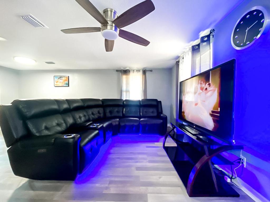 Sarasota Modern, Spacious, Comfy, Queen Beds, Backyard Rental Екстериор снимка